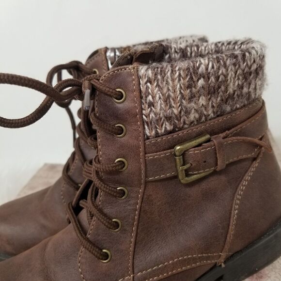 American Eagle Brown Fabric Upper. Size 4. - Picture 2 of 10